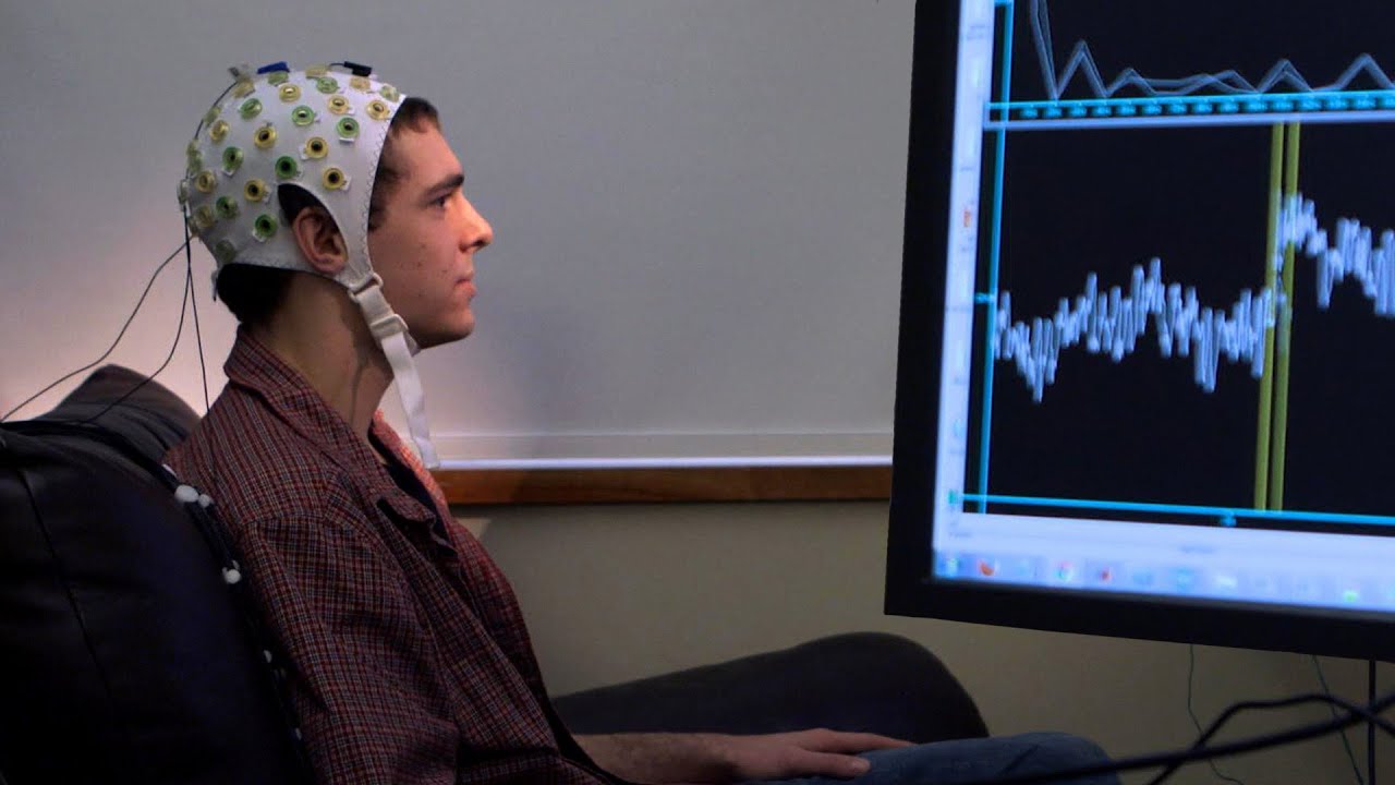 Implante cerebral traduce los pensamientos de un hombre paralítico con un 94% de precisión